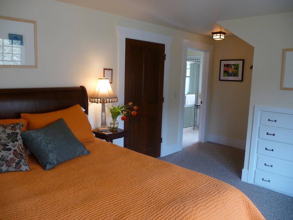 Blossom'S Bed And Breakfast Missoula Exterior photo