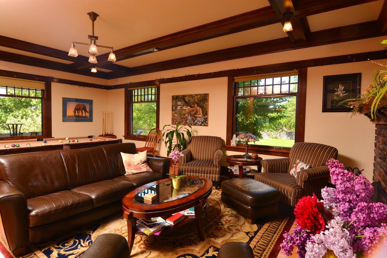 Blossom'S Bed And Breakfast Missoula Exterior photo